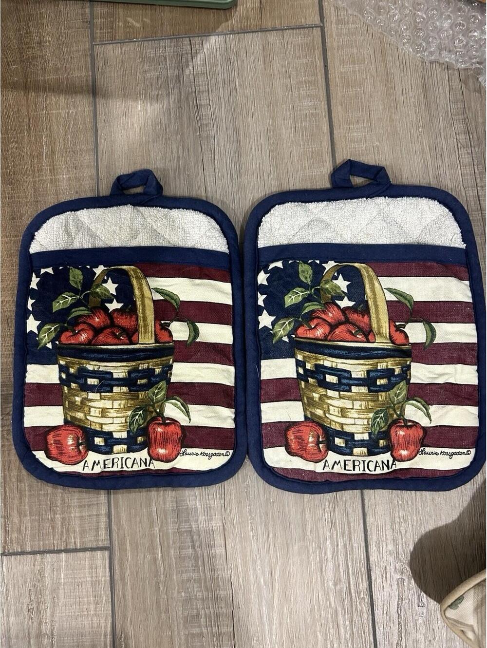 Vintage Basket Potholders Americana With Apples Set Of 2